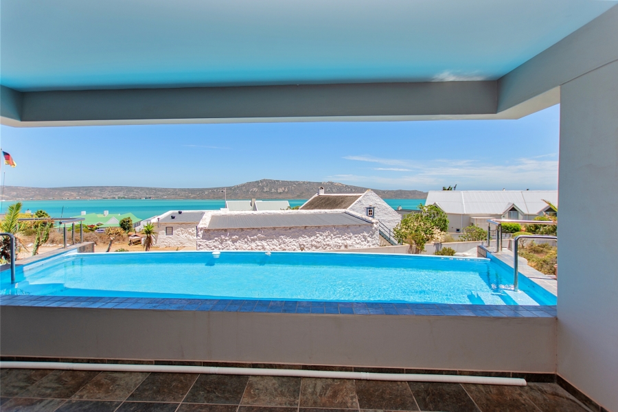 7 Bedroom Property for Sale in Myburgh Park Western Cape